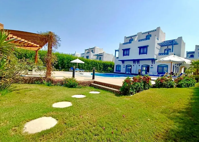 Luxury With Pool In Villa