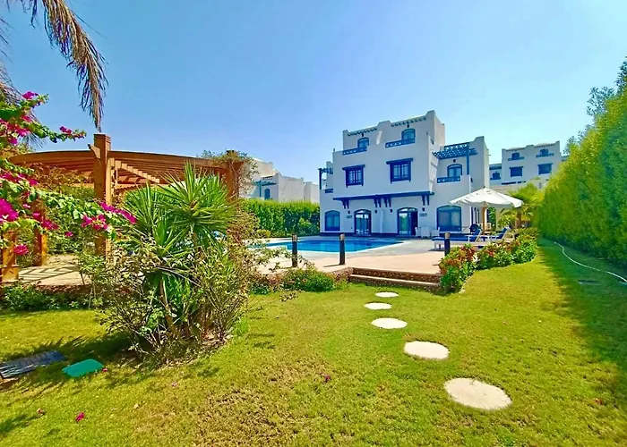 Luxury With Pool In Villa *