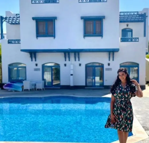 Luxury With Pool In Villa Hurghada