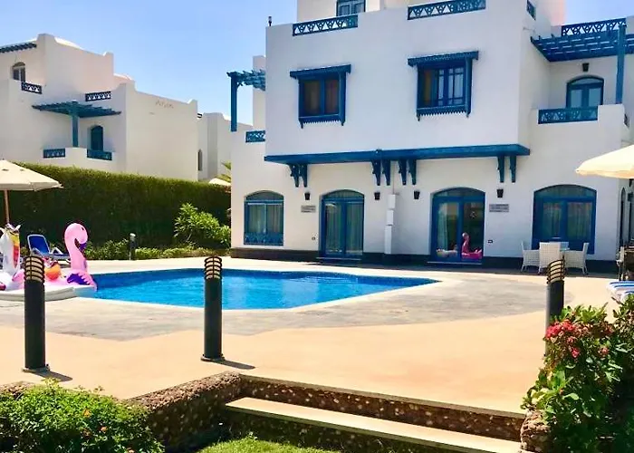 Villa Luxury With Pool In Hurghada