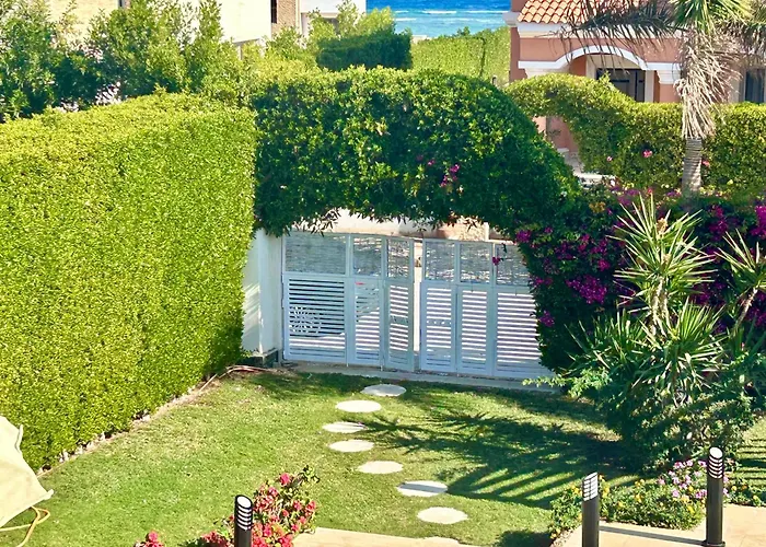 Villa Luxury With Pool In Hurghada