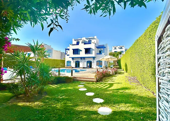 Luxury With Pool In Villa